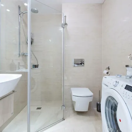 Kopernika8 Miro With Balcony And Ac Daire