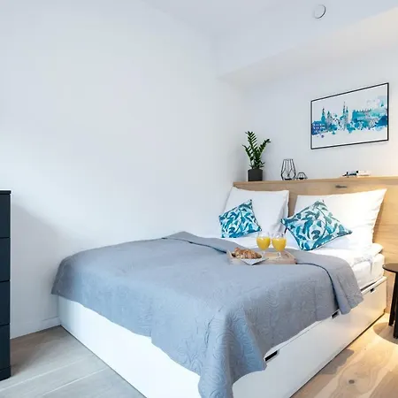 Kopernika8 Miro With Balcony And Ac Cracovie