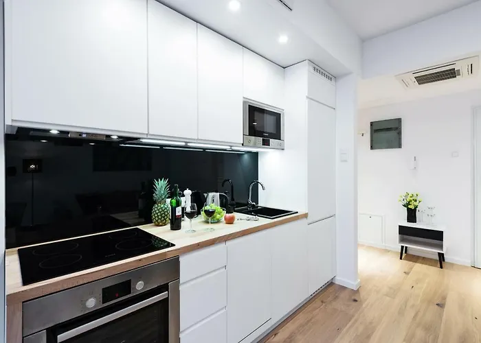 Kopernika8 Miro With Balcony And Ac * كراكوفيا